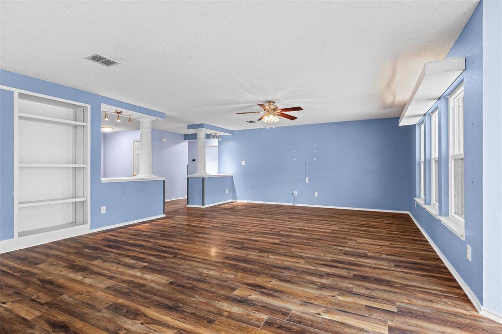 Haltom City, TX 76137,5281 Dillon Circle