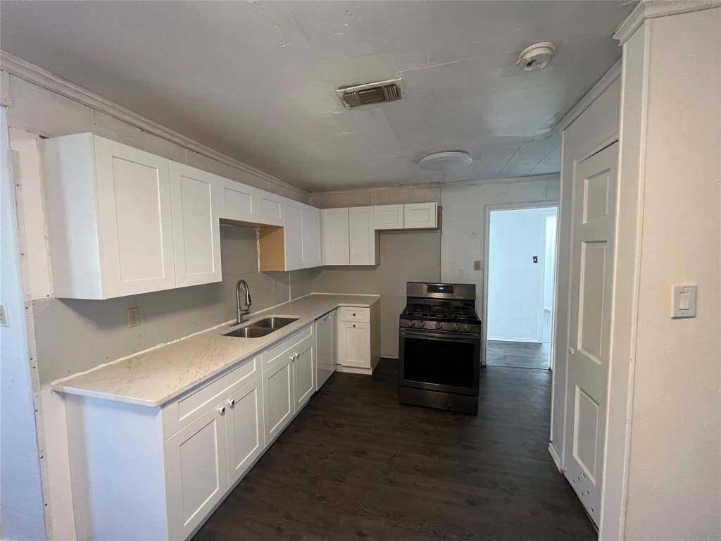 Greenville, TX 75401,1104 Bell Drive