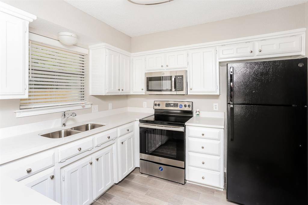 Grand Prairie, TX 75052,3652 Village Green Drive