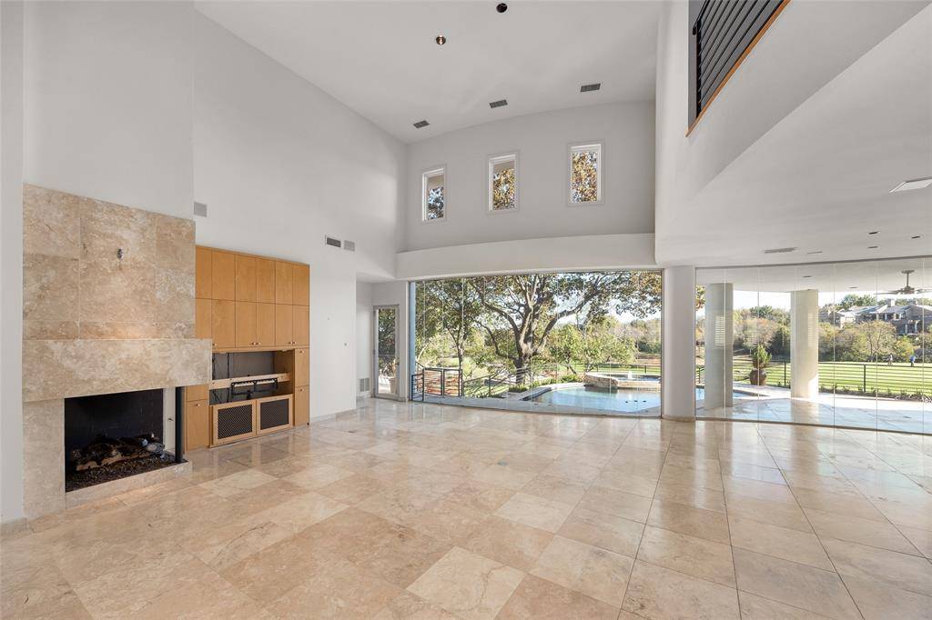 Westover Hills, TX 76107,1108 Shady Oaks Lane