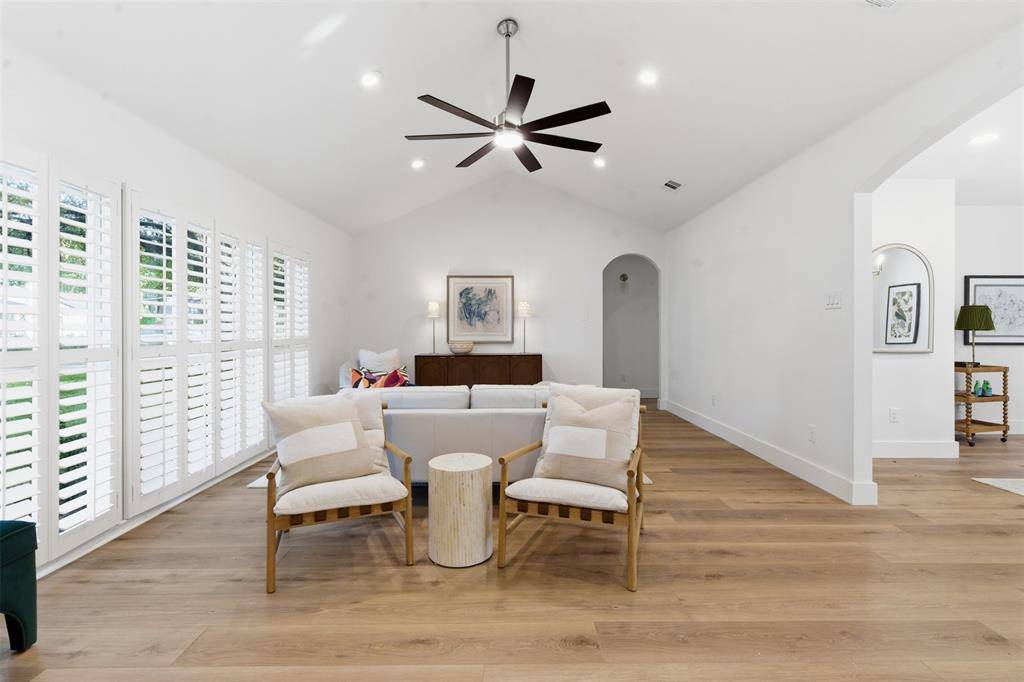 Fort Worth, TX 76107,309 Eastwood Avenue