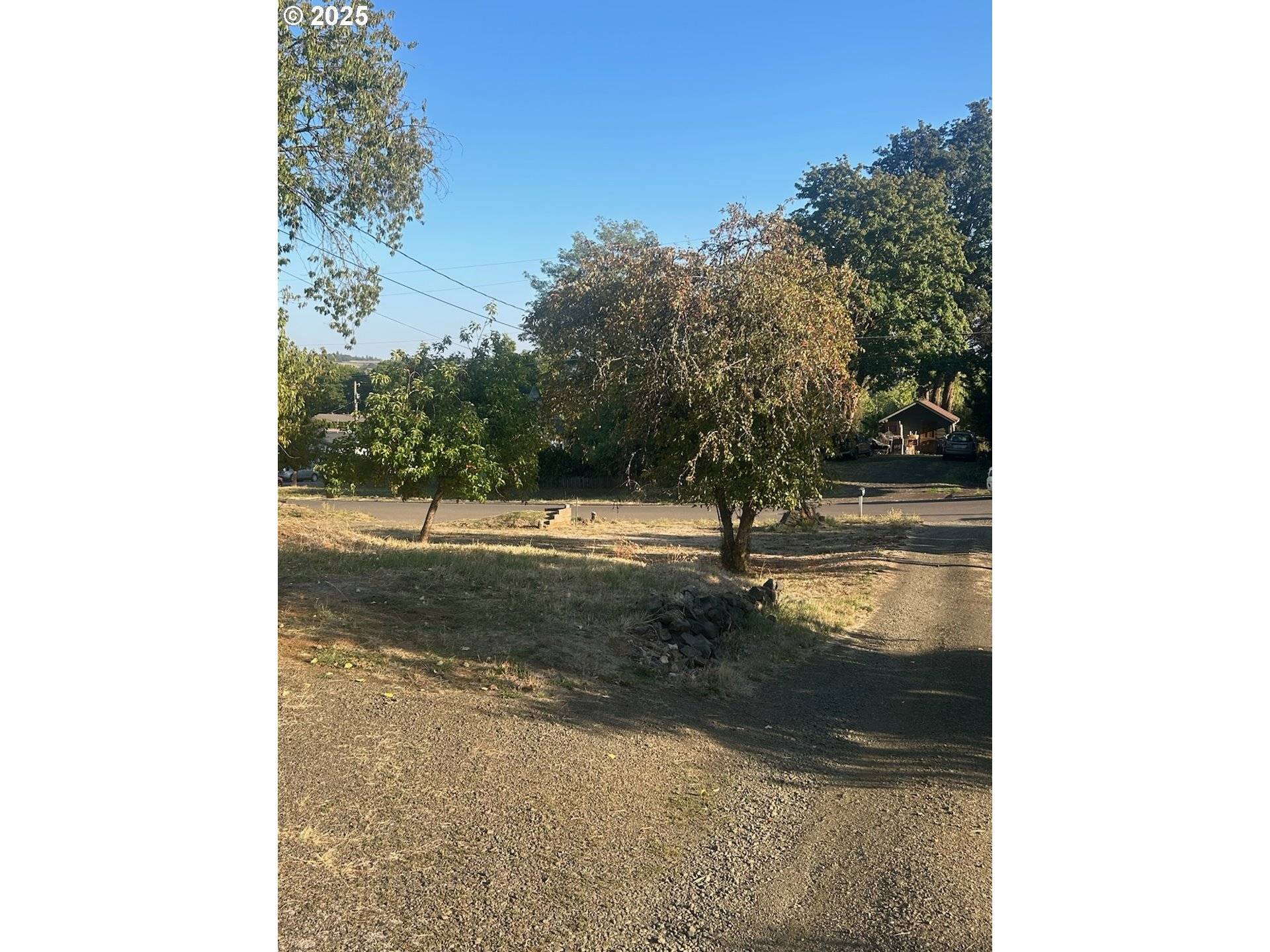 Willamina, OR 97396,122 NE 4TH ST