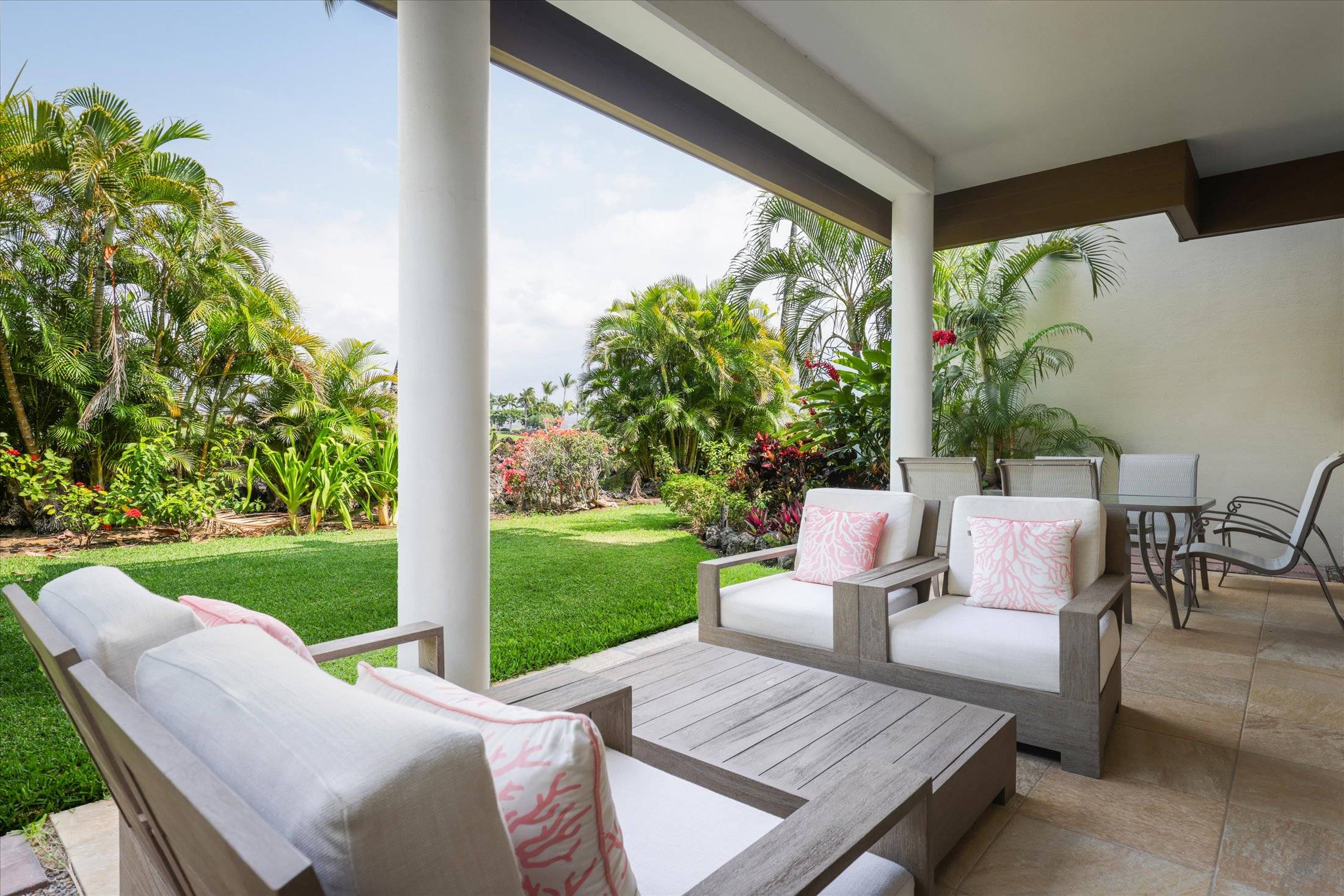 Kamuela, HI 96743,68-1050 MAUNA LANI POINT #J107