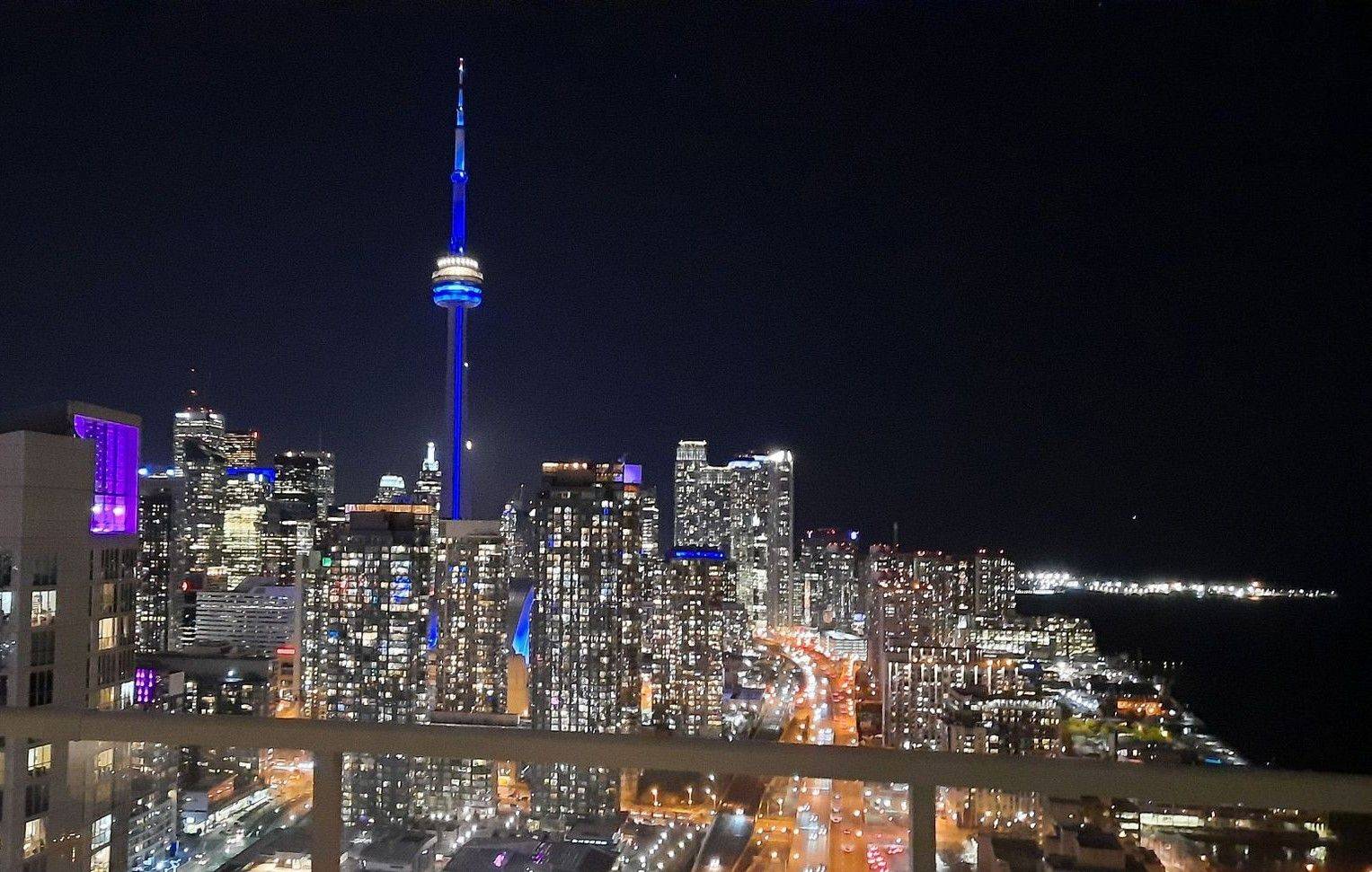 Toronto C01, ON M6A 2E1,17 Bathurst ST E #4110