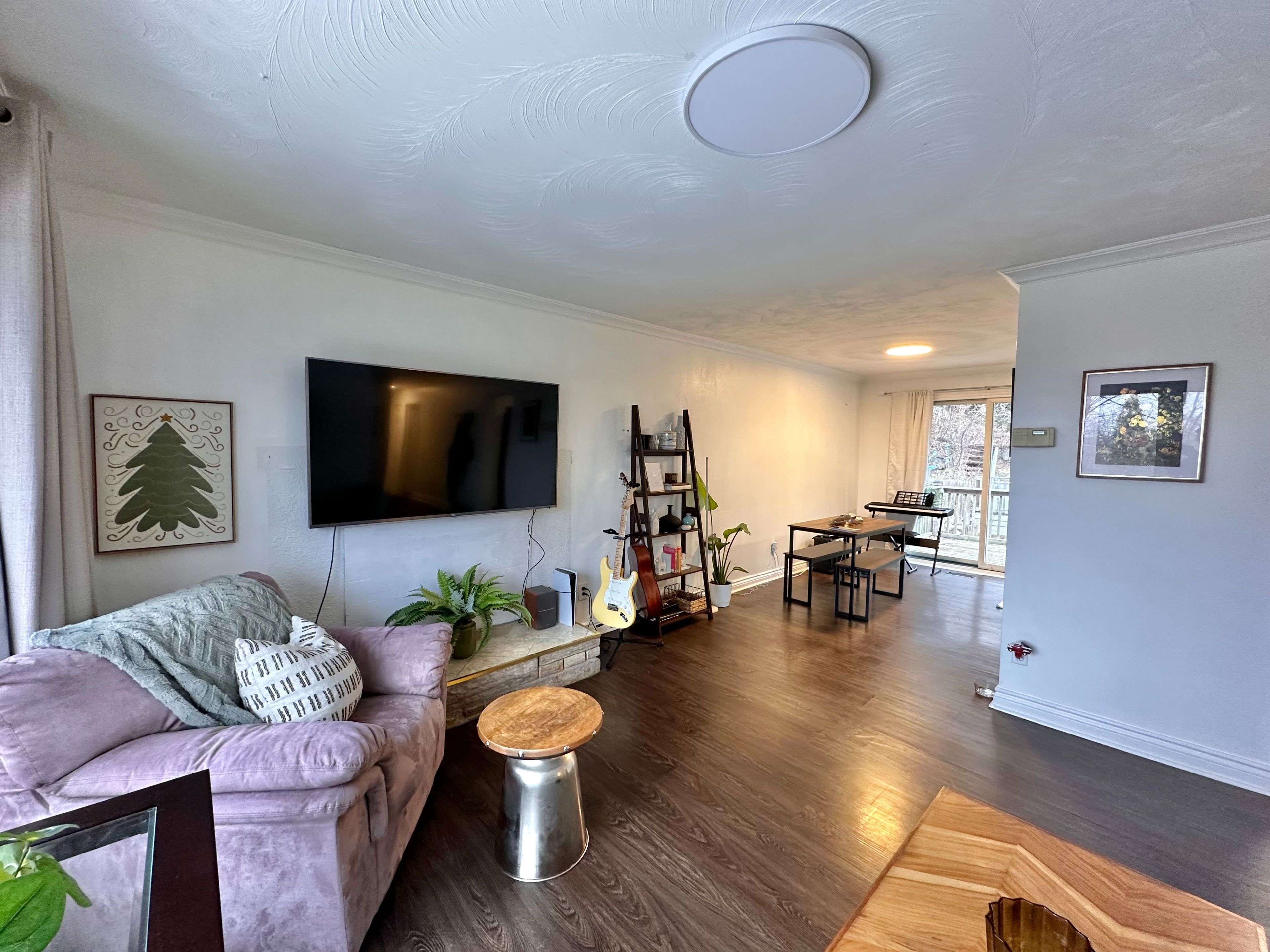 Oshawa, ON L1H 7C6,147 Grandview ST S