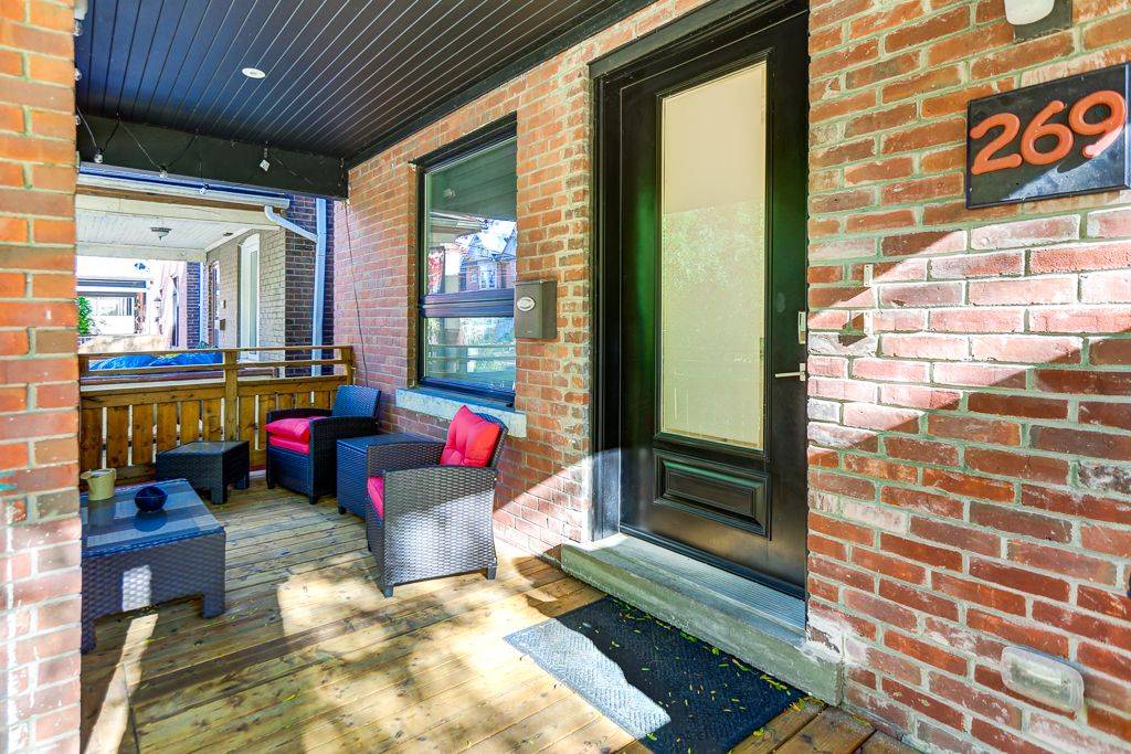 Toronto E01, ON M4M 3C8,269 Leslie ST #2nd floor