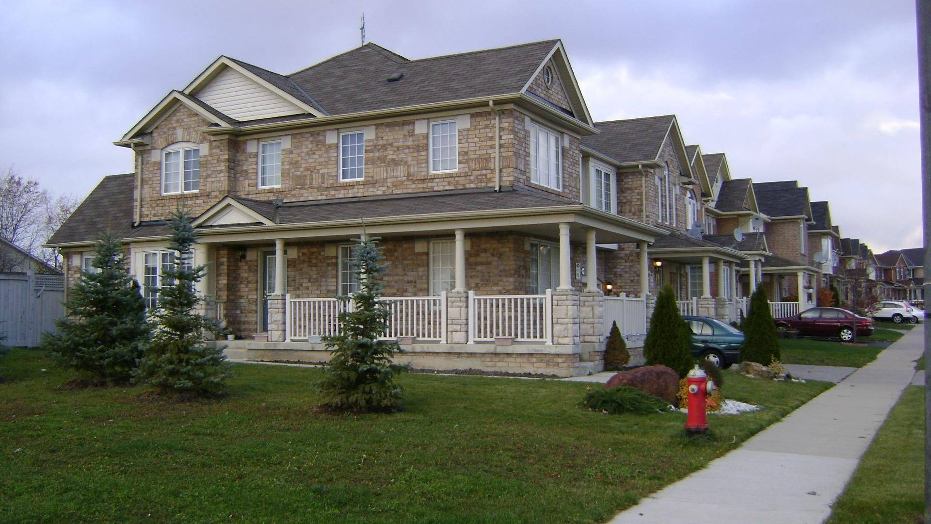 Mississauga, ON L5M 7Y5,3995 Janice DR