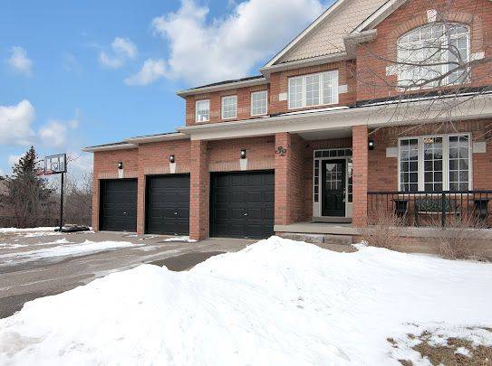 Brampton, ON L7A 2W4,32 River Rock CRES