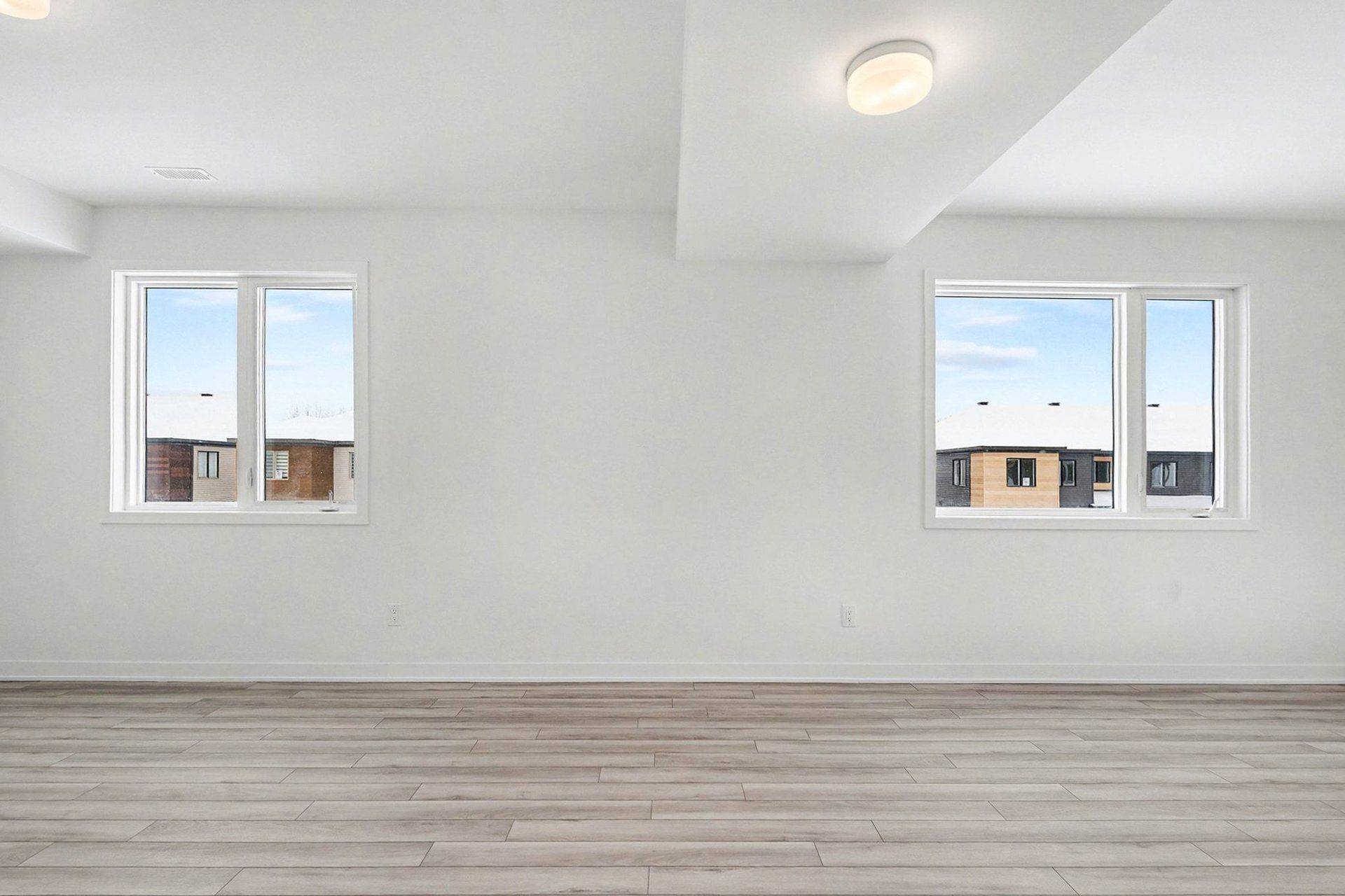 Kanata, ON K2W 0N9,800 Demulcent LN