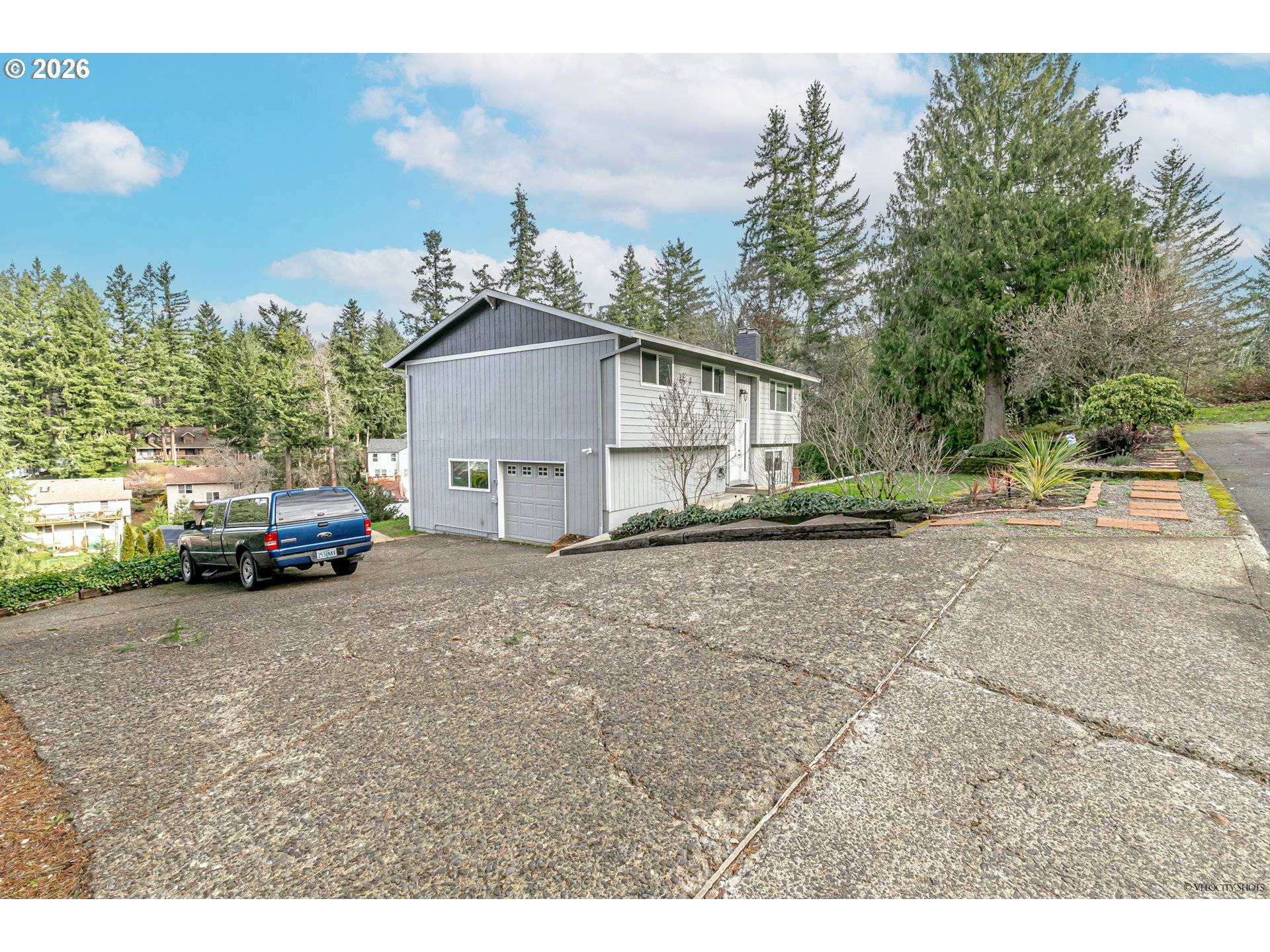 Estacada, OR 97023,991 NE FOOTHILLS DR