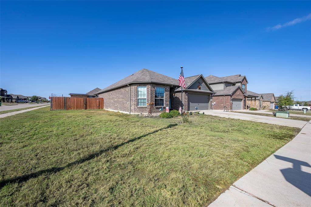 Crowley, TX 76036,1832 Tyne Way