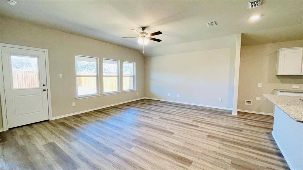 Fort Worth, TX 76036,10612 SUNRISE CREEK Drive