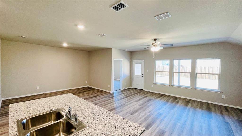 Fort Worth, TX 76036,10612 SUNRISE CREEK Drive