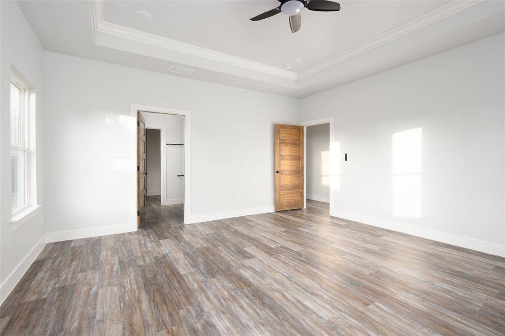 Whitewright, TX 75491,405 W Elm Street