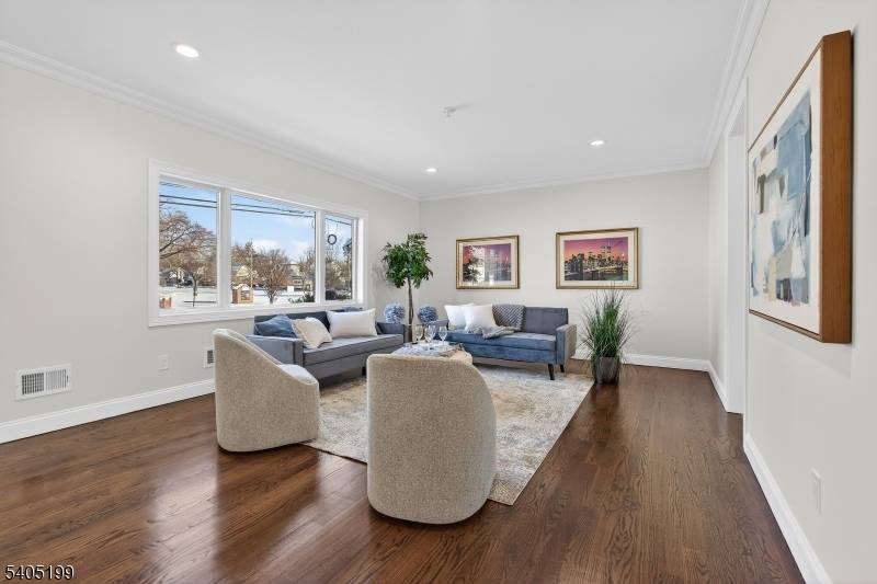 Fair Lawn Boro, NJ 07410,6-10 River Rd