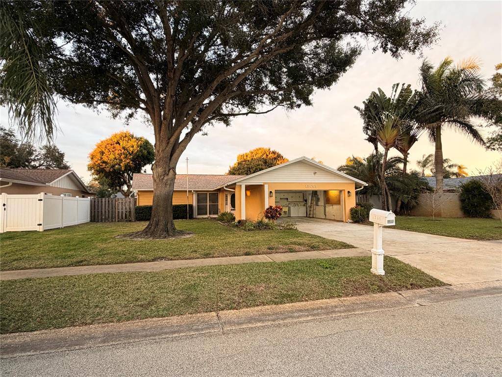 Largo, FL 33774,13653 Serena Drive