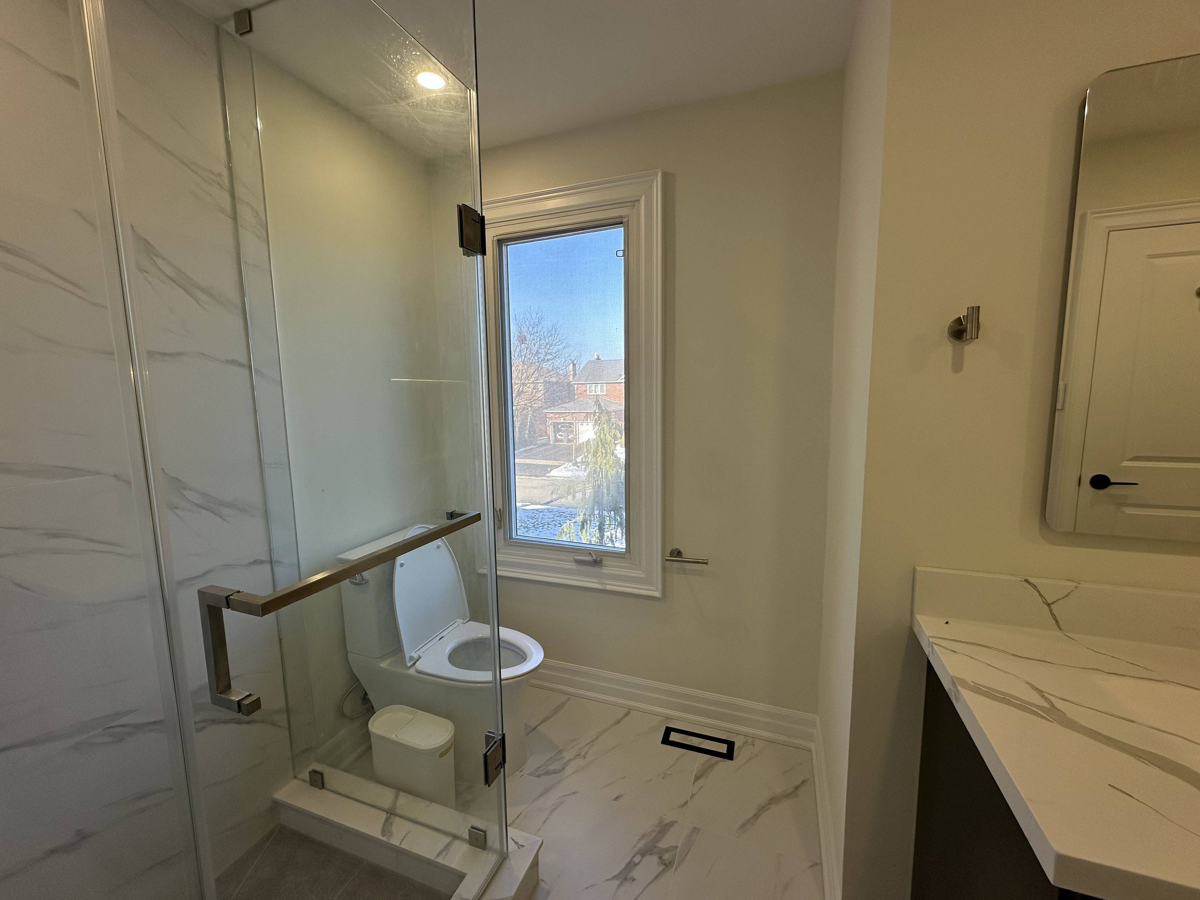 Mississauga, ON L5L 5A7,3366 Mulcaster RD #Room 1