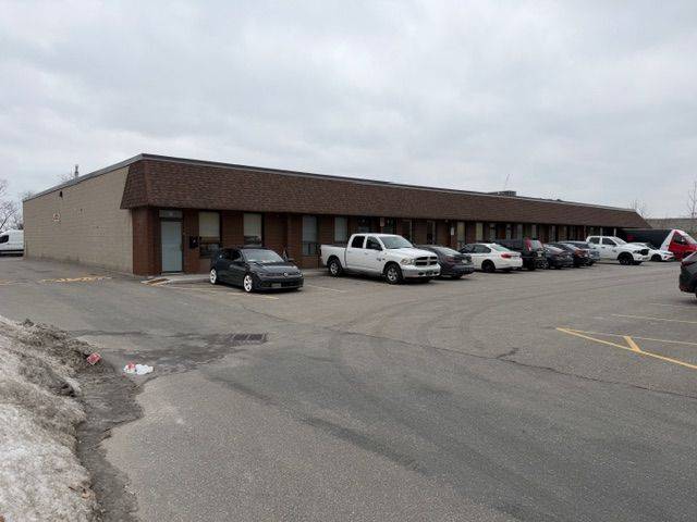 Mississauga, ON L4Y 1Y6,2416 Haines RD #7