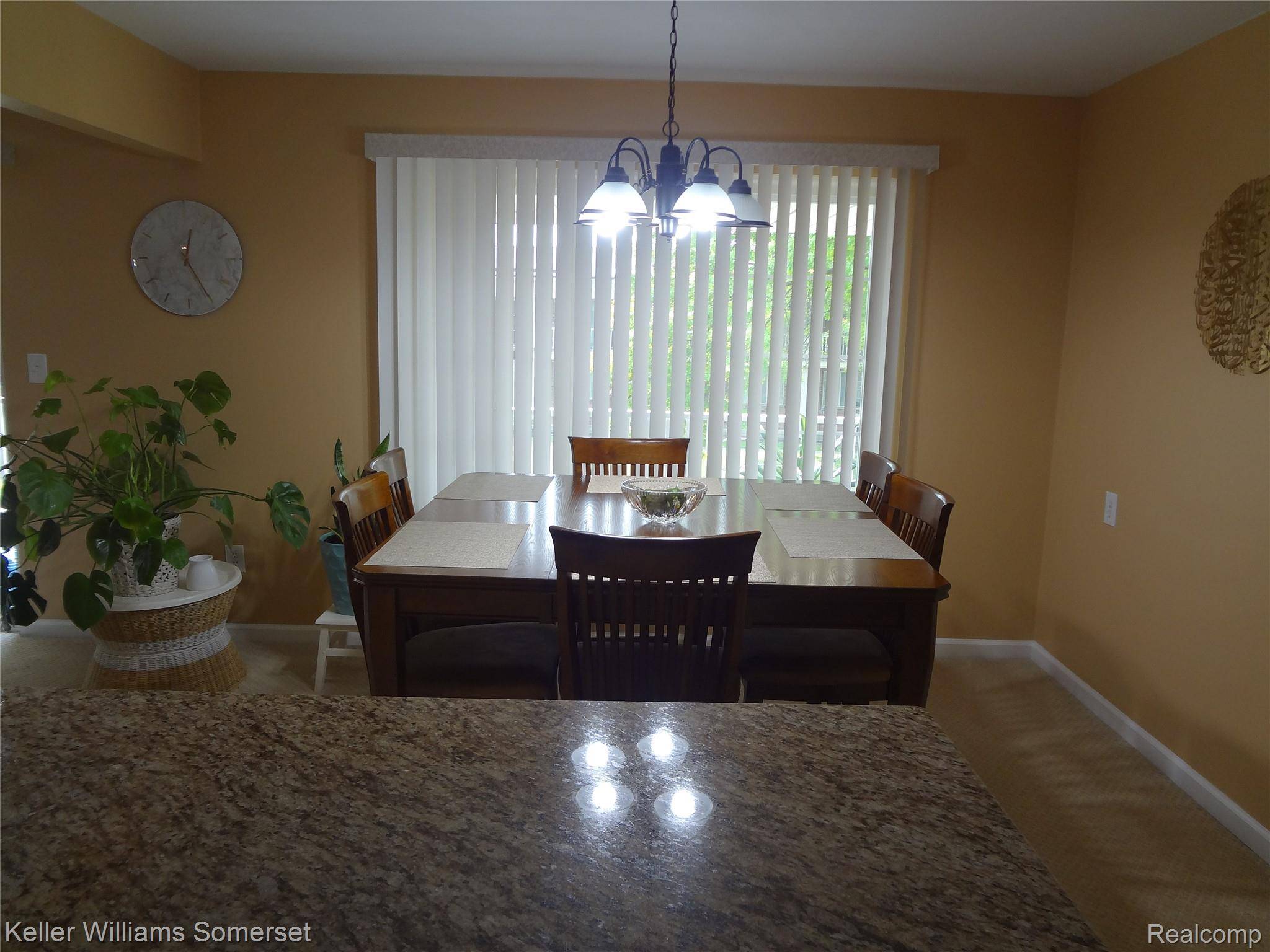 Warren, MI 48093,29626 Hoover RD #626