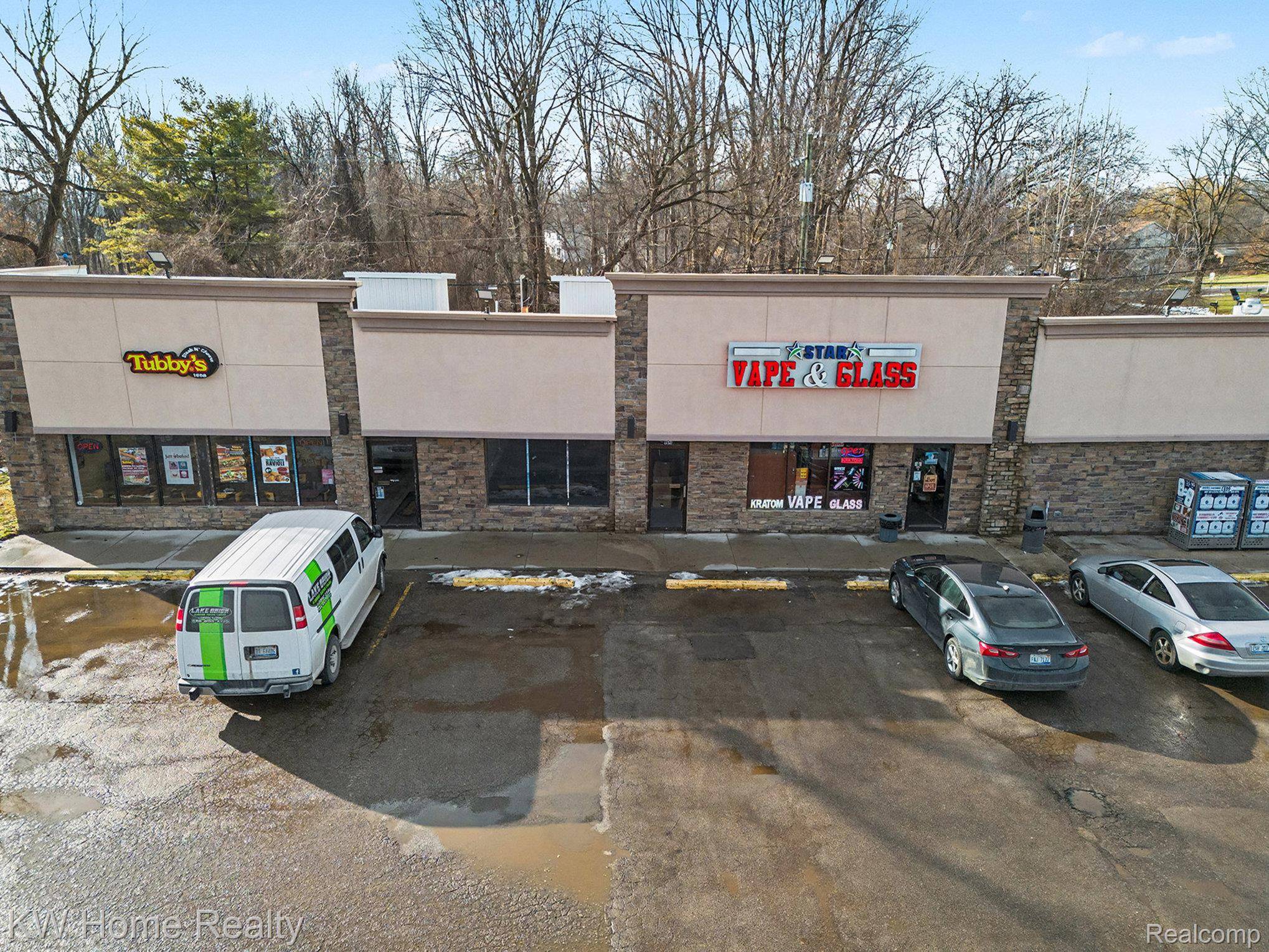 Lake Orion, MI 48359,3898 Joslyn Rd