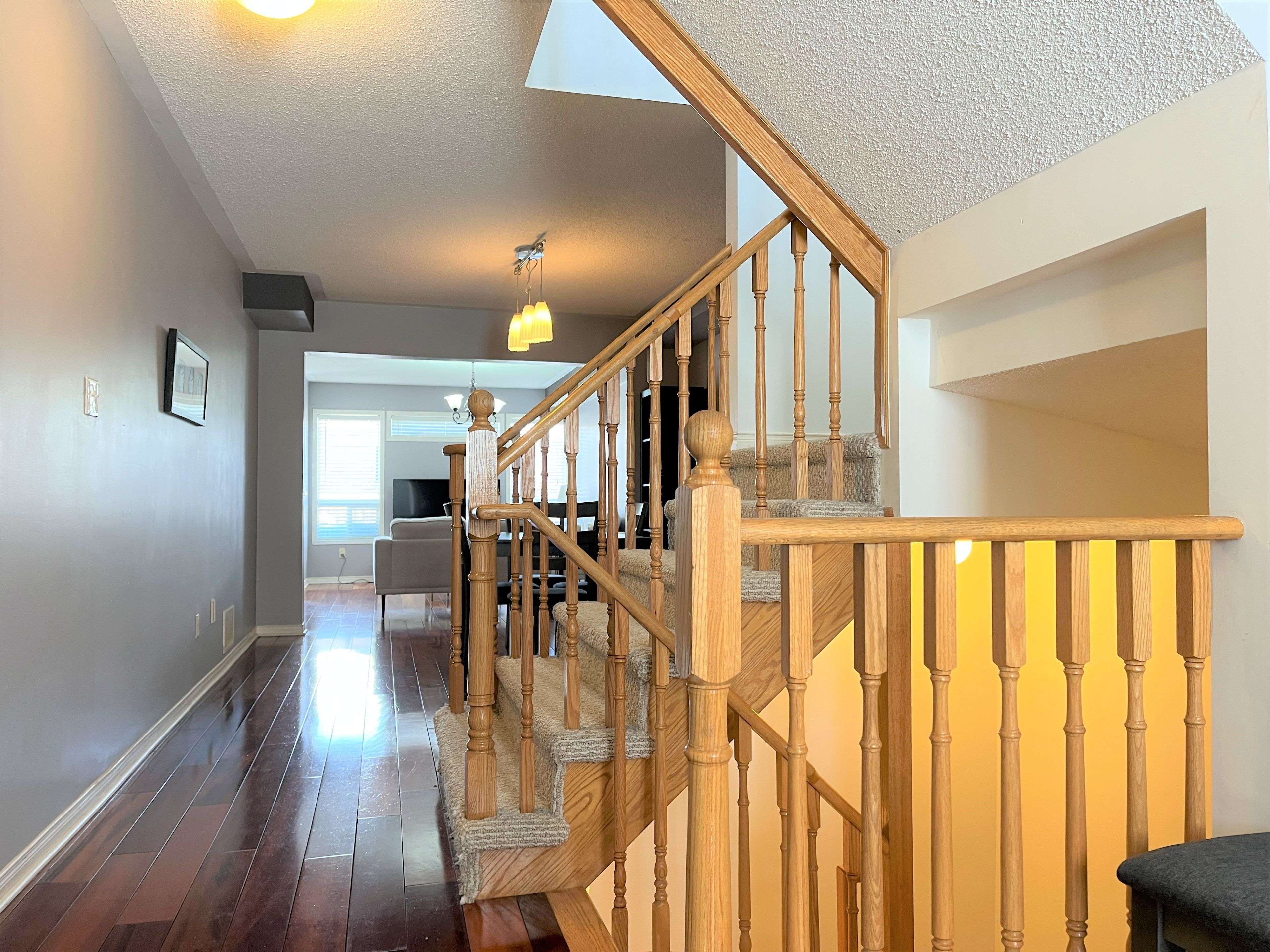 Toronto E10, ON M1C 5E4,25 Vessel CRES