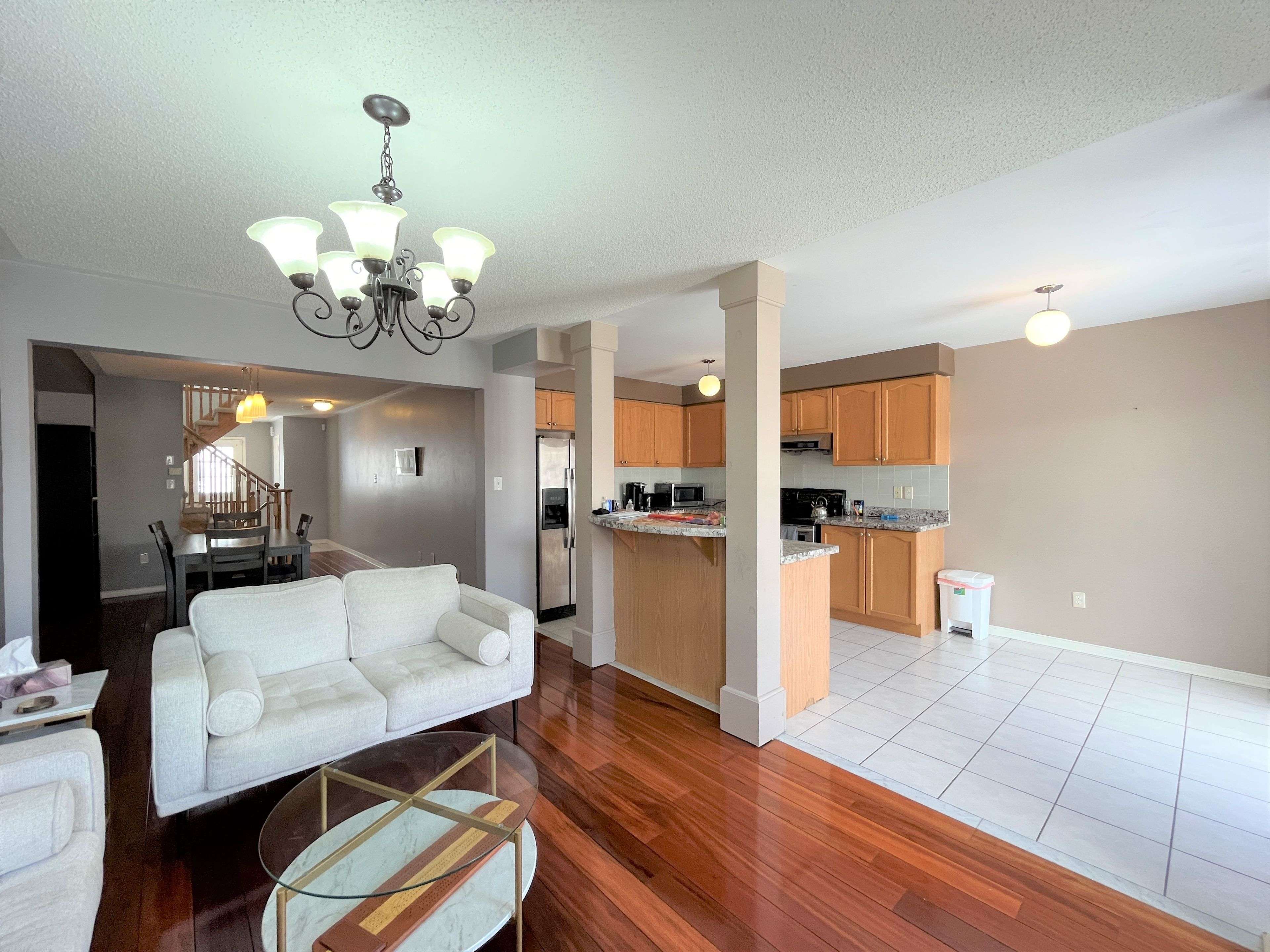 Toronto E10, ON M1C 5E4,25 Vessel CRES