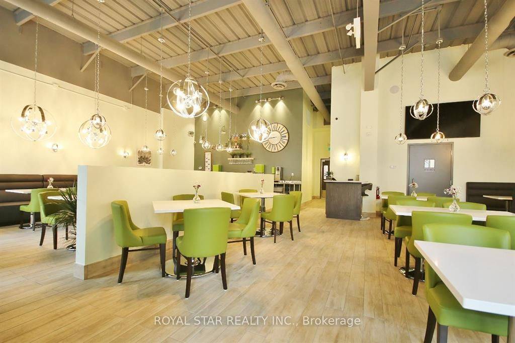 Hunt Club - Windsor Park Village And Area, ON K1V 8S4,1183 Hunt Club RD #19