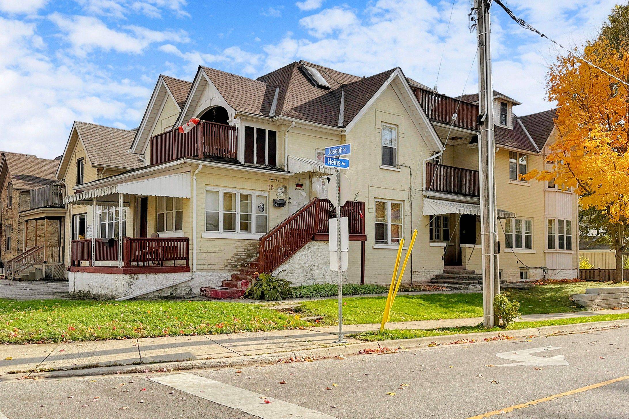 Kitchener, ON N2G 1J5,153 Joseph ST