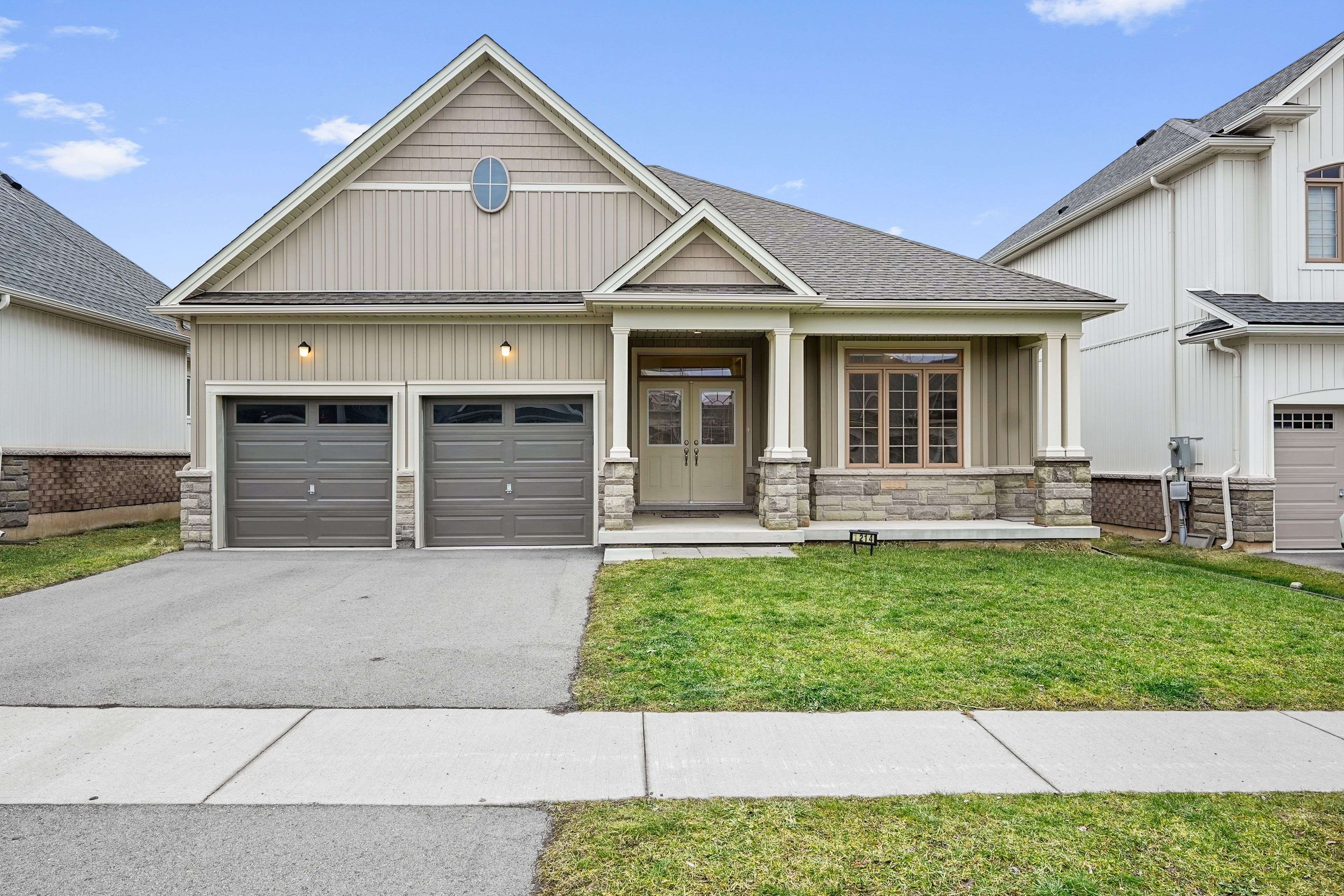 Fort Erie, ON L2A 5P2,1214 Green Acres DR