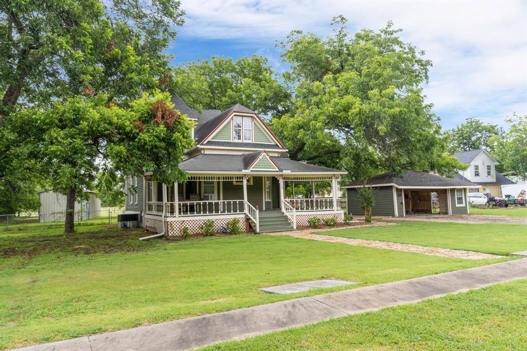 Howe, TX 75459,315 S Denny Street