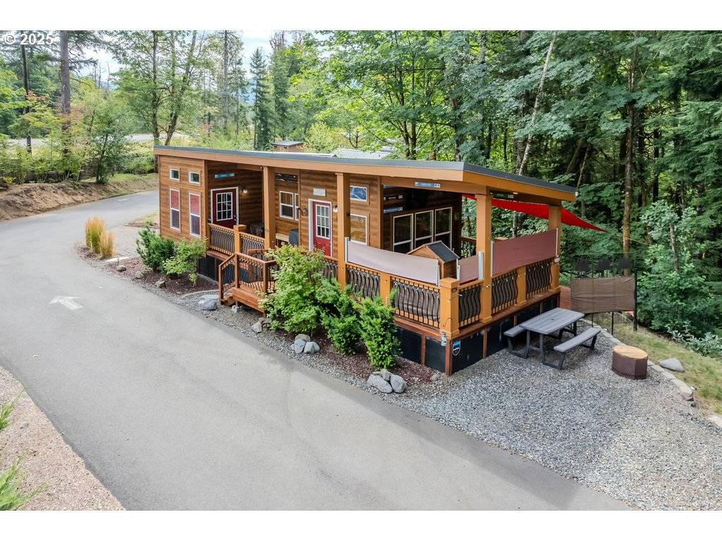 Welches, OR 97067,65000 E HIGHWAY 26 #WFB50