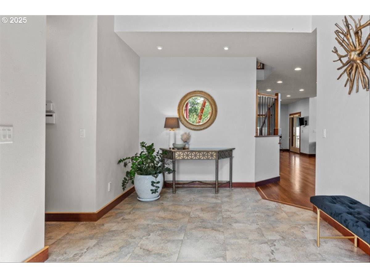 Vancouver, WA 98664,9700 SE EVERGREEN HWY