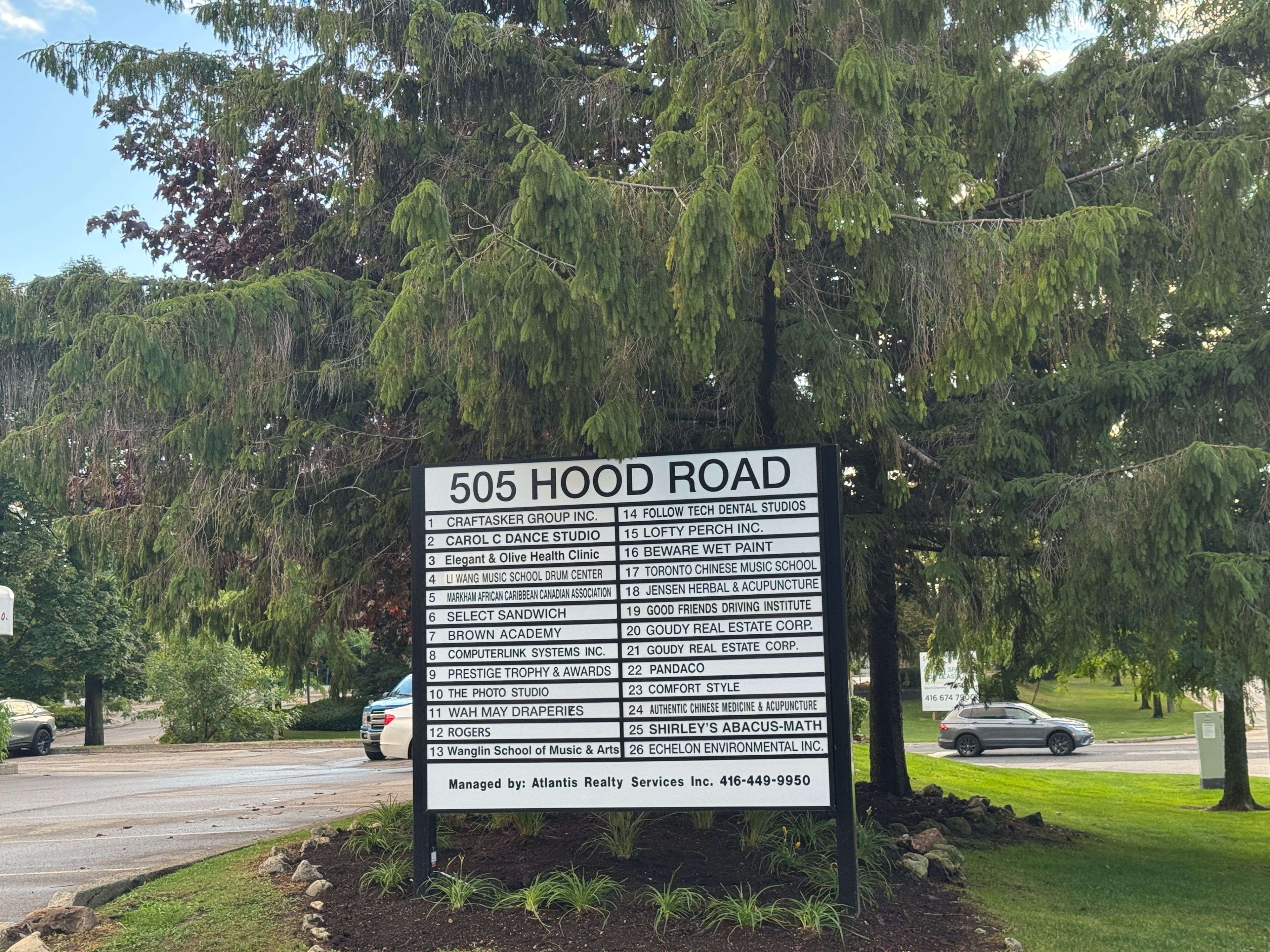 Markham, ON L3R 5V6,505 Hood RD #20