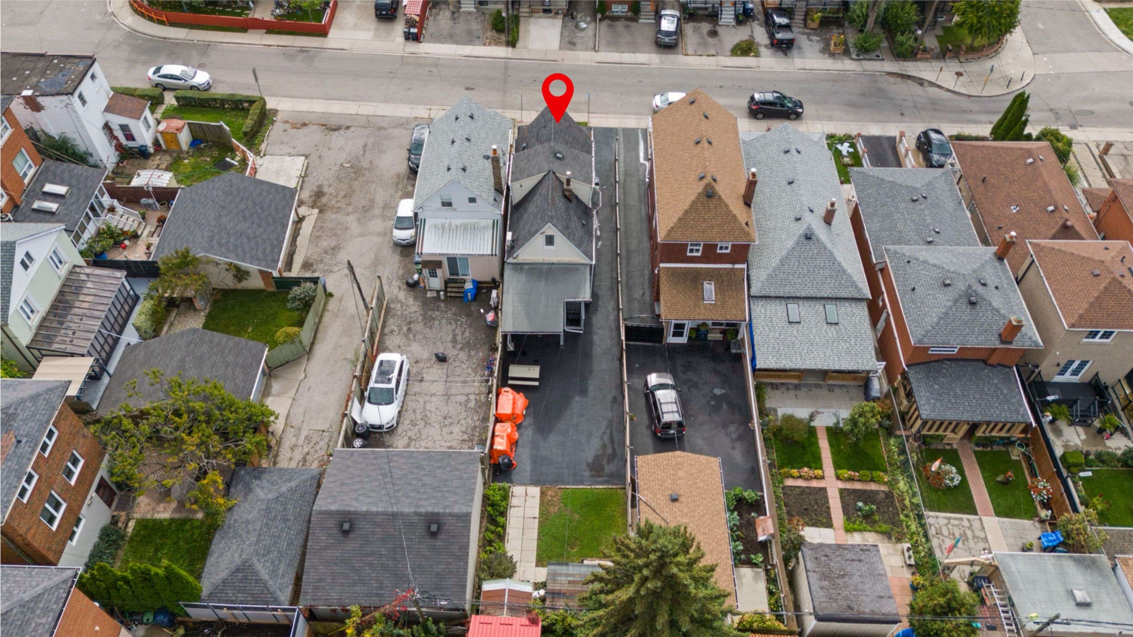 Toronto W03, ON M6M 1C8,20 Kersdale AVE