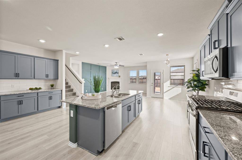 Celina, TX 76227,6313 Tudor Place