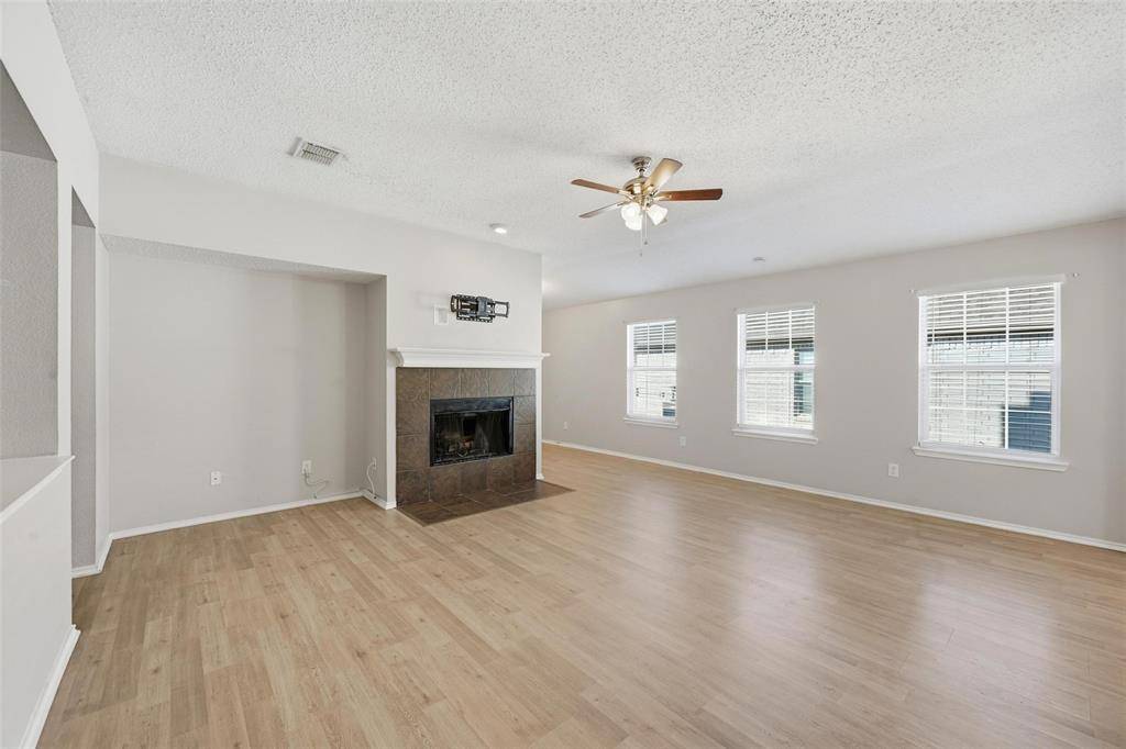 Little Elm, TX 75036,1665 Crown Point Drive