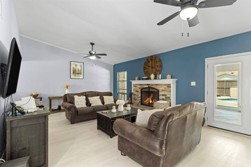 Carrollton, TX 75007,2113 Victoria Road