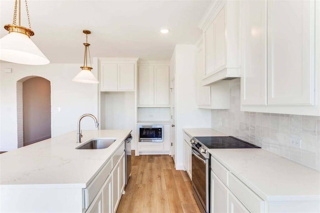 Denton, TX 76207,2716 Glasgow Way