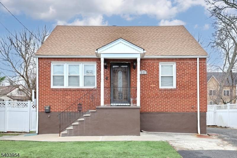 Little Ferry Boro, NJ 07643,22 Paroubek St