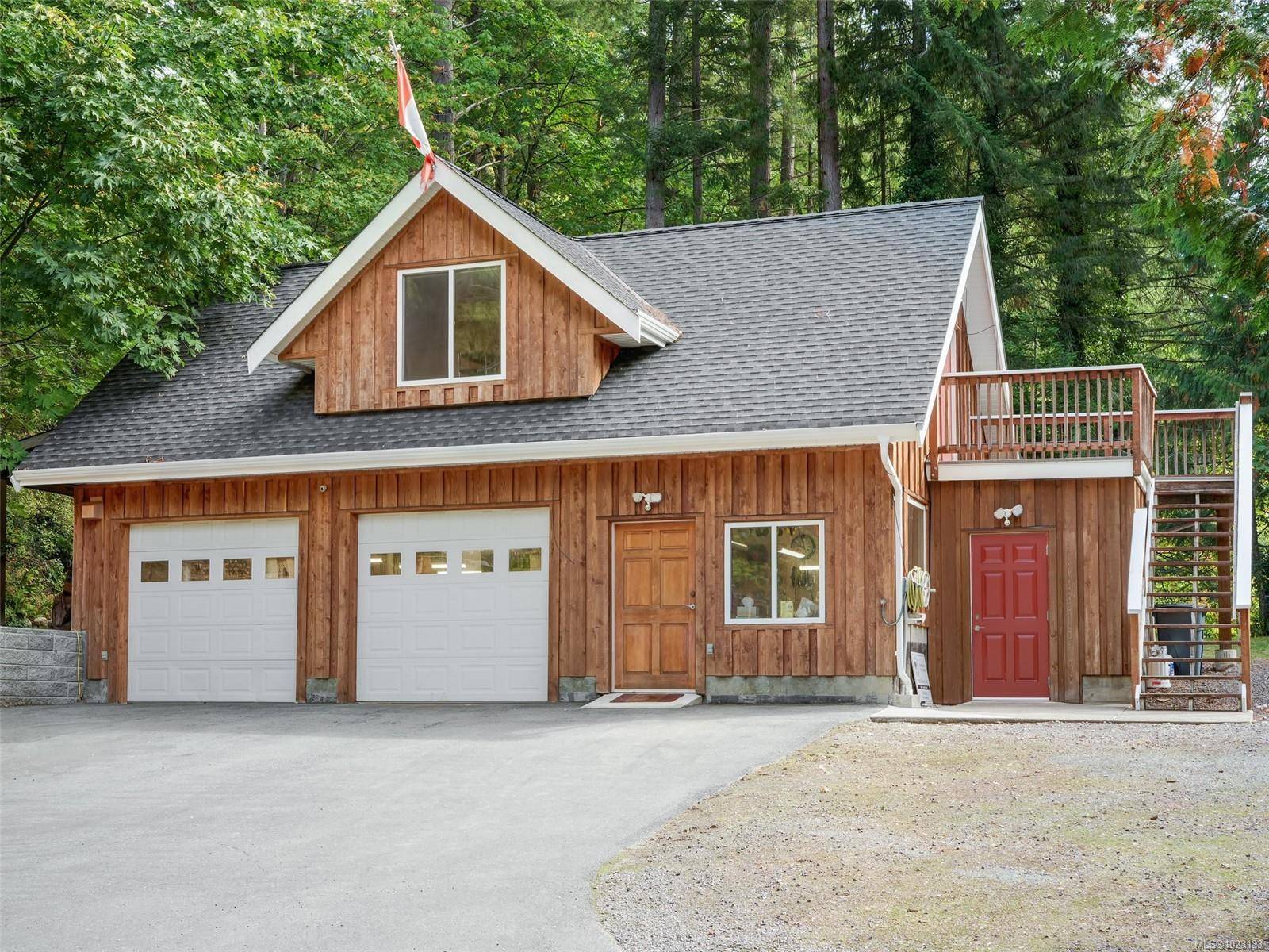 Central Saanich, BC V8M 1J8,6583 Wallace Dr