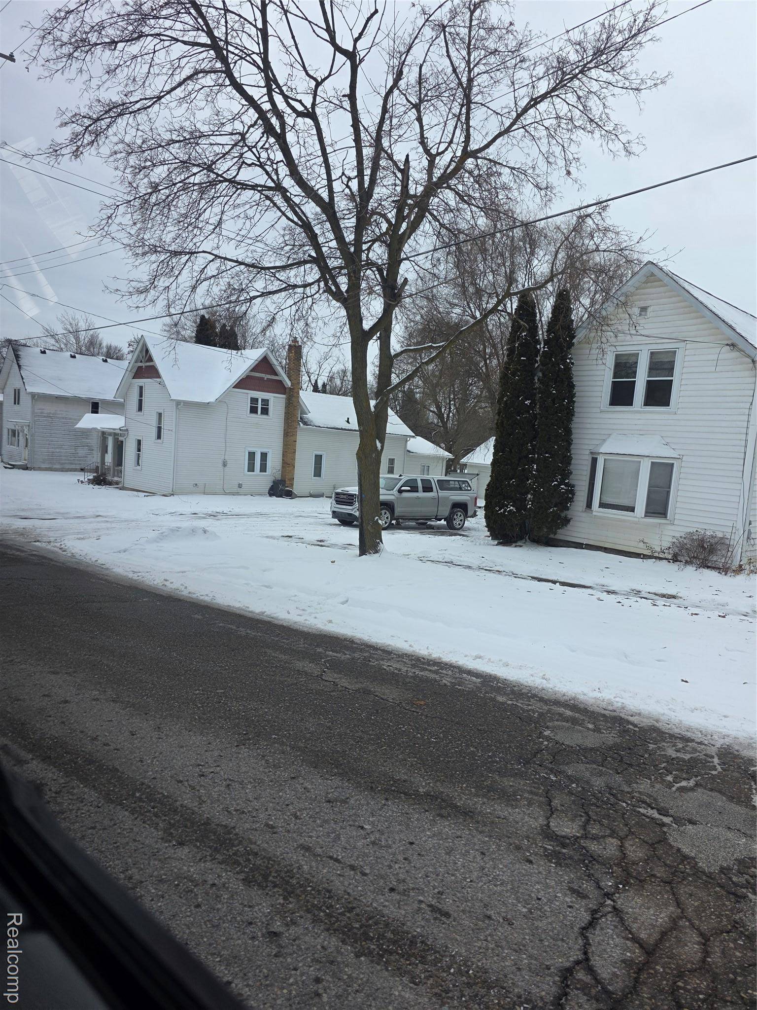 Flushing, MI 48433,315 N Maple ST