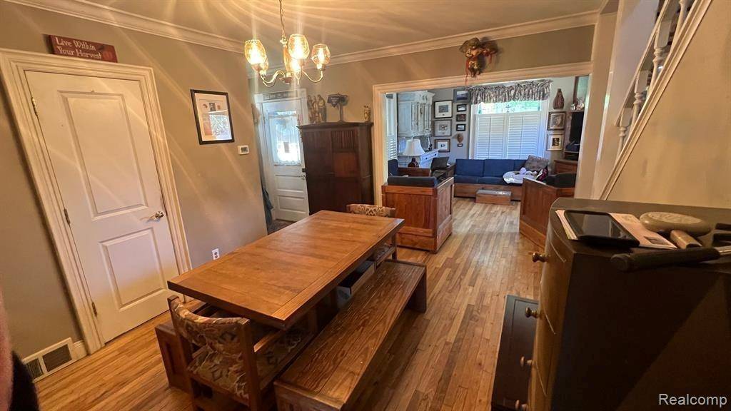 Rochester, MI 48307,164 Albertson ST