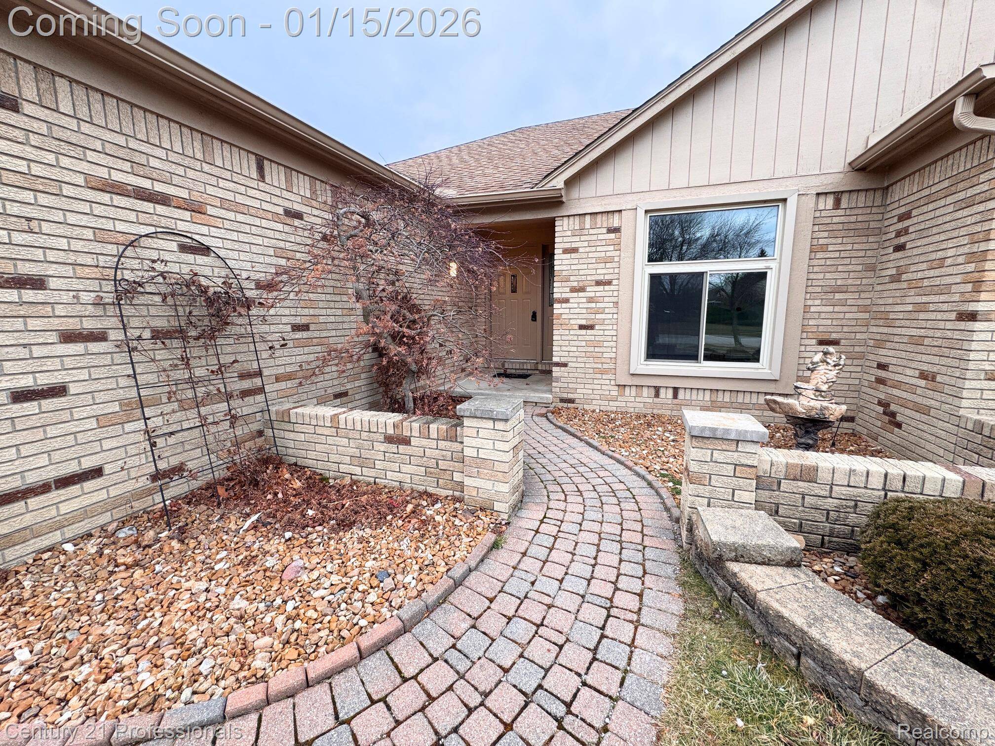 Sterling Heights, MI 48310,2633 Marlbank DR