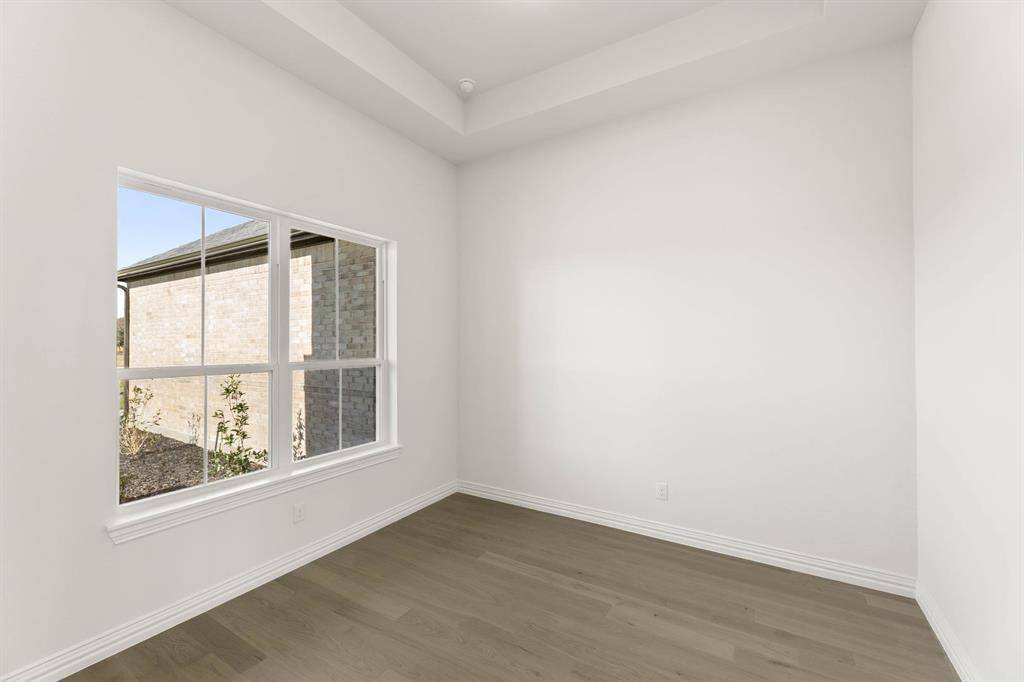 Azle, TX 76020,317 Slimp Bluff