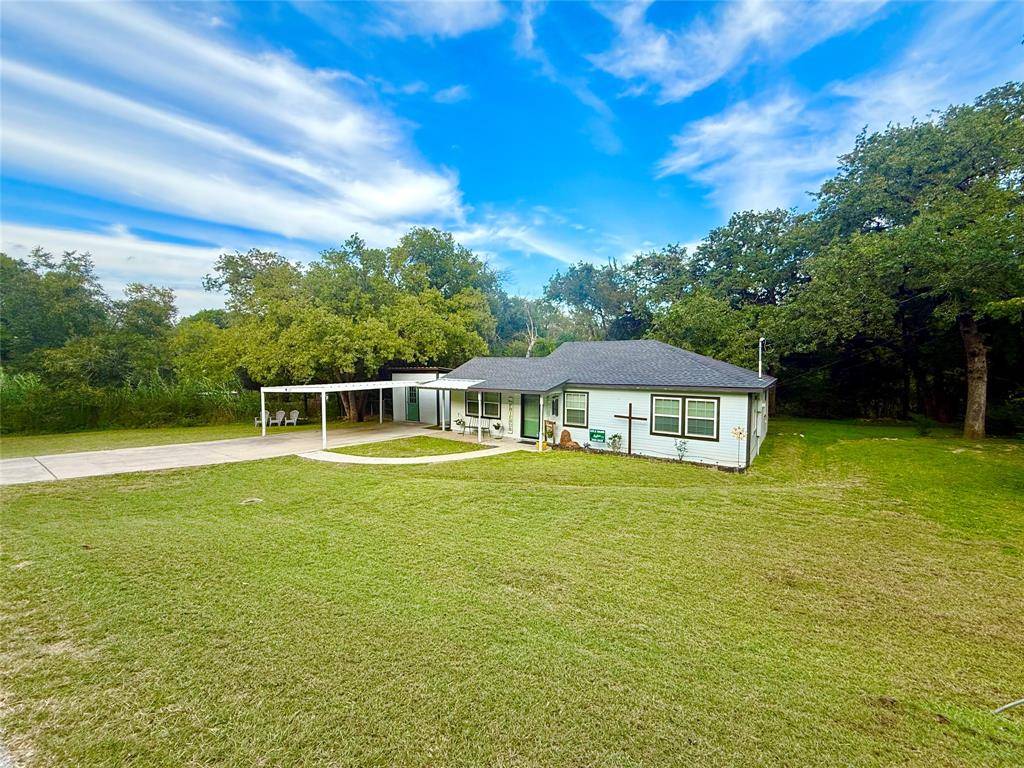 Azle, TX 76020,532 Marquette Avenue