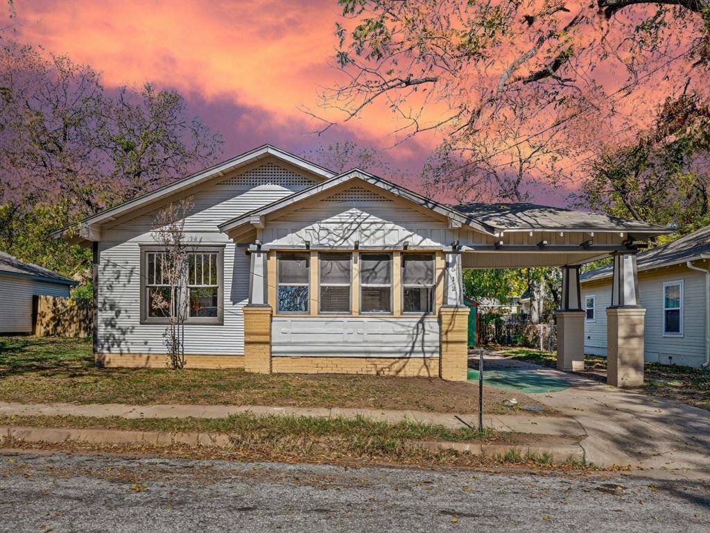 Mineral Wells, TX 76067,512 NW 9th Street