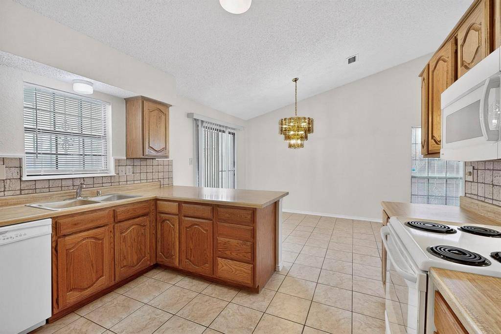 Dallas, TX 75227,3836 O B Crowe Drive