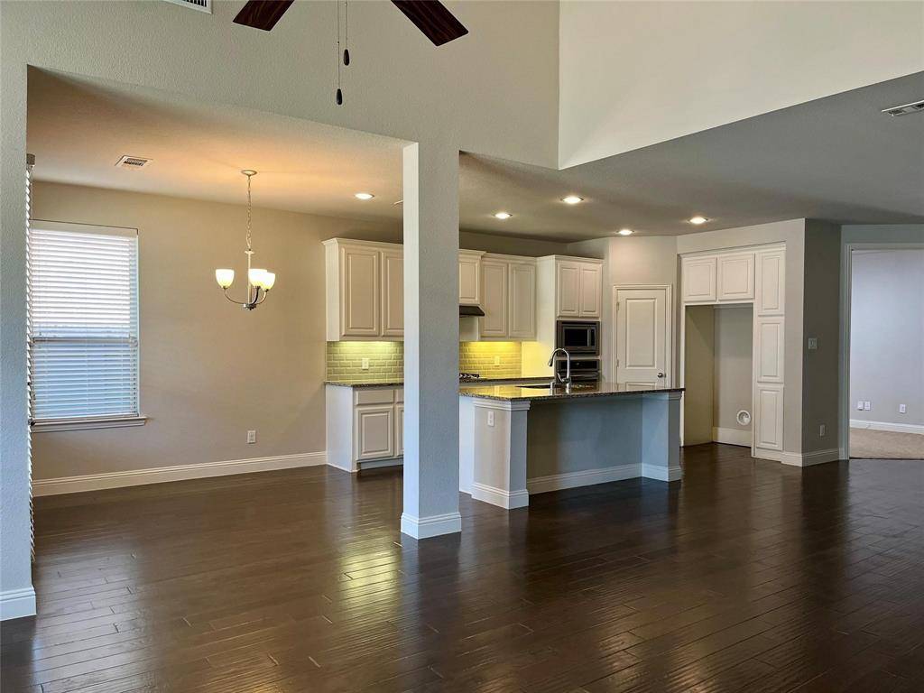 Little Elm, TX 76227,713 Field Crossing