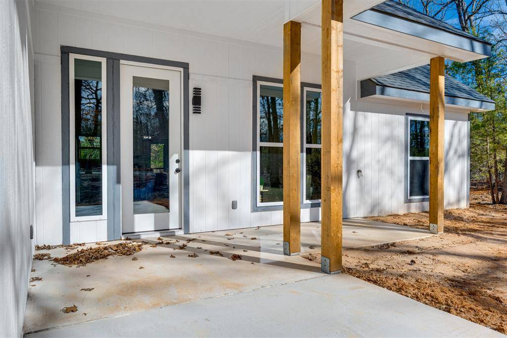 Sumner, TX 75486,260 Private Road 35407