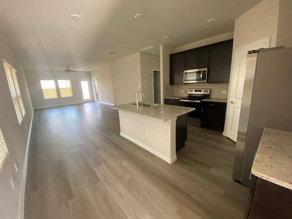 Melissa, TX 75454,3220 Shortgrass Drive